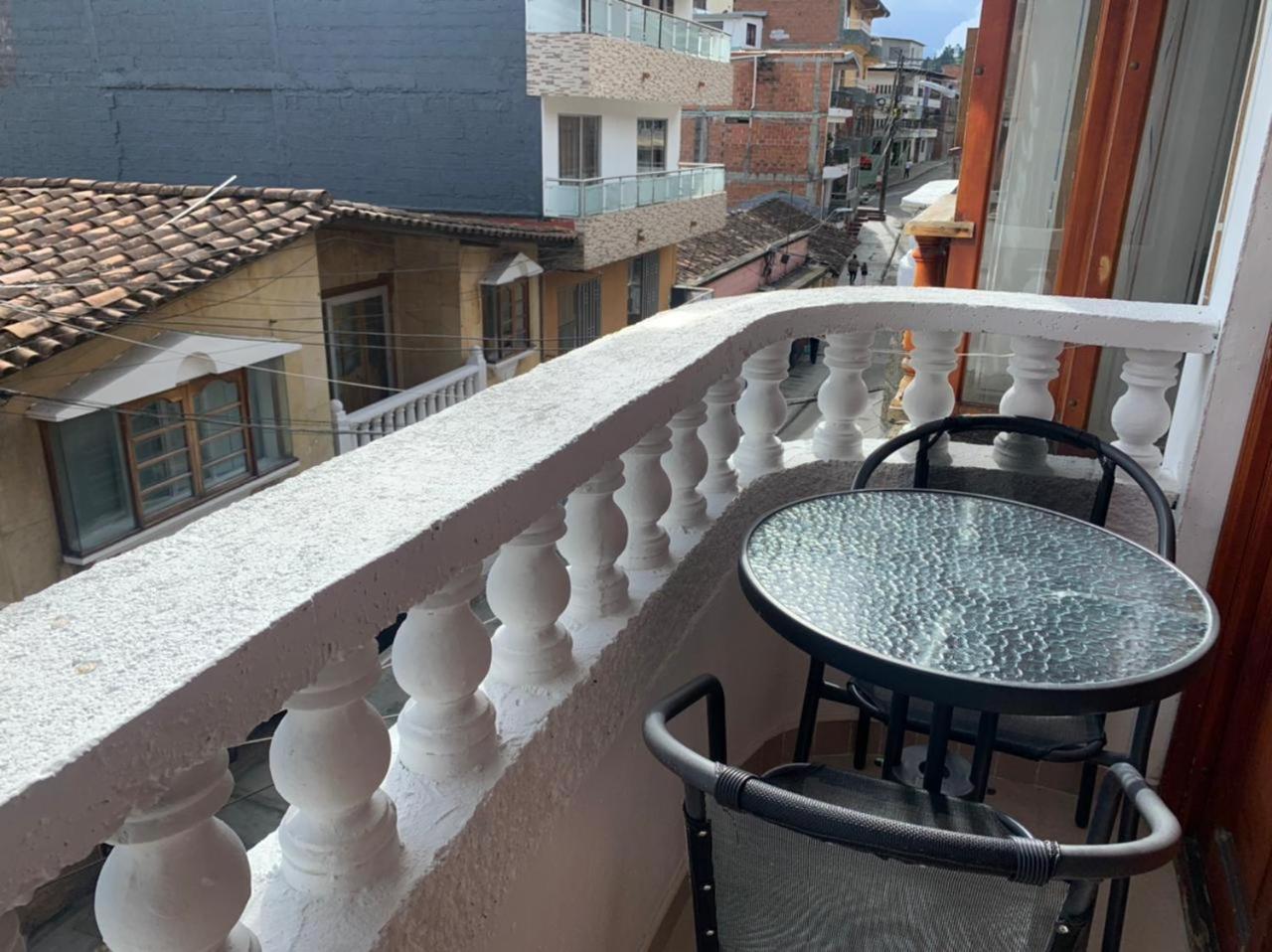 Hotel Alcatraz Yarumal Pokój zdjęcie